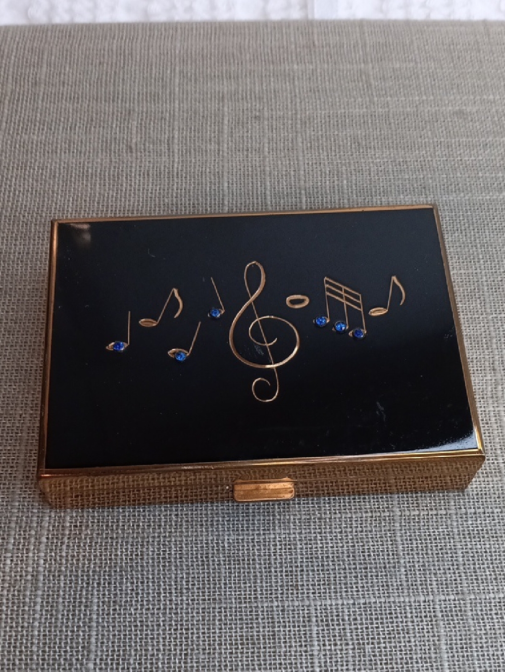AGME Music Note Compact with Blue Rhinestones Music Box Works Switzerland